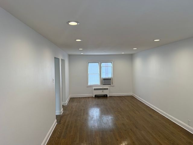 1747 W 95th Place 1, Chicago, IL 60643