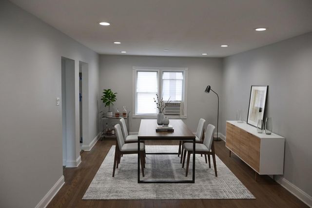 1747 W 95th Place 1, Chicago, IL 60643