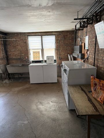 1747 W 95th Place 1, Chicago, IL 60643