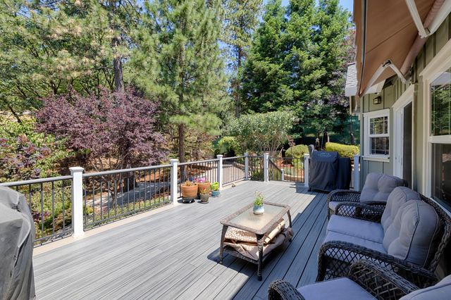 18594 Norlene Way, Grass Valley, CA 95949