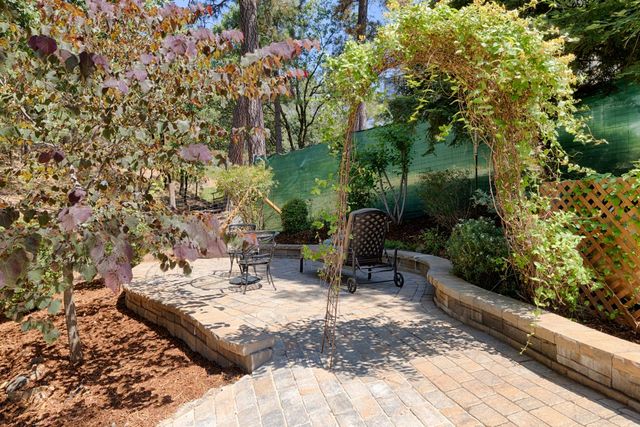 18594 Norlene Way, Grass Valley, CA 95949