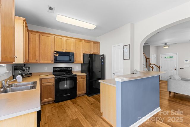 514 Bent Leaf Court, Fort Mill, SC 29708