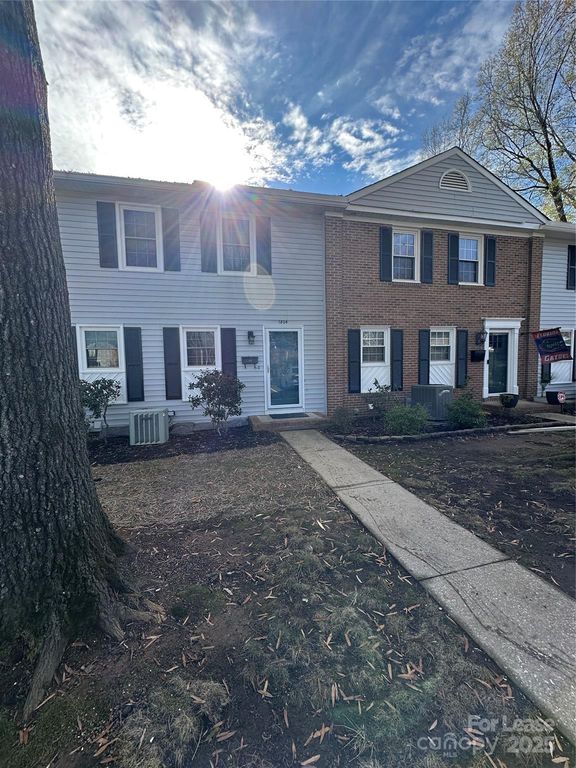 1804 Sabrina Court, Charlotte, NC 28210