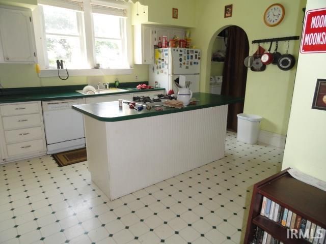 4071 W State Road 66 Roads, Rockport, IN 47635