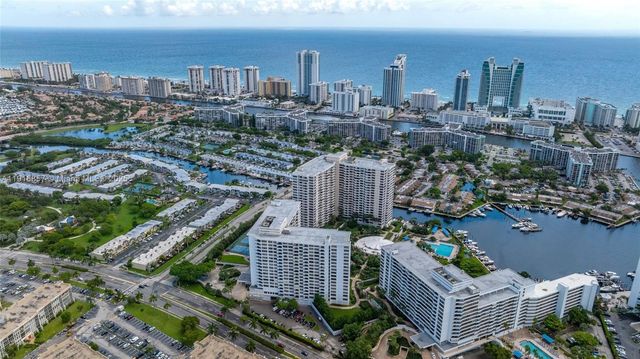2500 Parkview Dr 517, Hallandale Beach, FL 33009