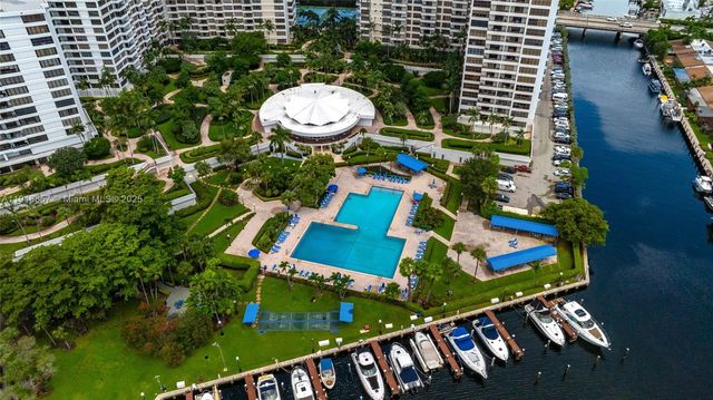 2500 Parkview Dr 517, Hallandale Beach, FL 33009