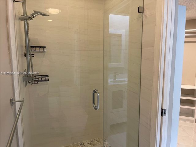 10101 NW 5th St 10101, Plantation, FL 33324