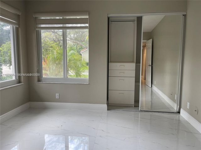 10101 NW 5th St 10101, Plantation, FL 33324