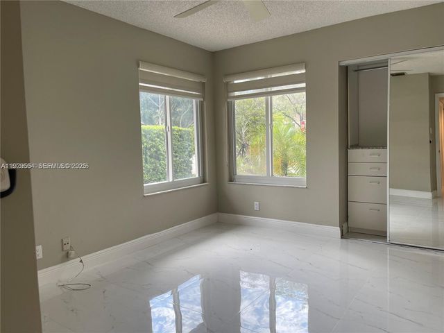 10101 NW 5th St 10101, Plantation, FL 33324