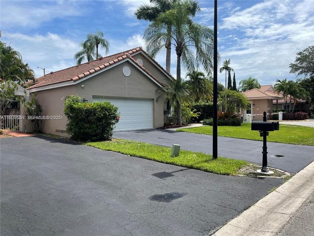 10101 NW 5th St 10101, Plantation, FL 33324