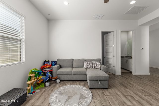 2953 E STARGAZER Drive, San Tan Valley, AZ 85140