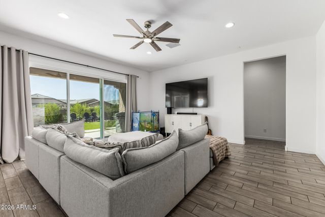 2953 E STARGAZER Drive, San Tan Valley, AZ 85140