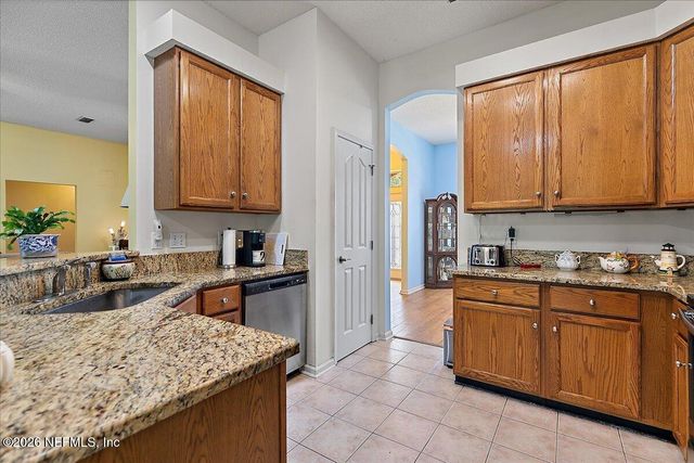 13833 HOLLOW LOG Court, Jacksonville, FL 32224