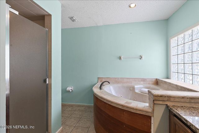 13833 HOLLOW LOG Court, Jacksonville, FL 32224