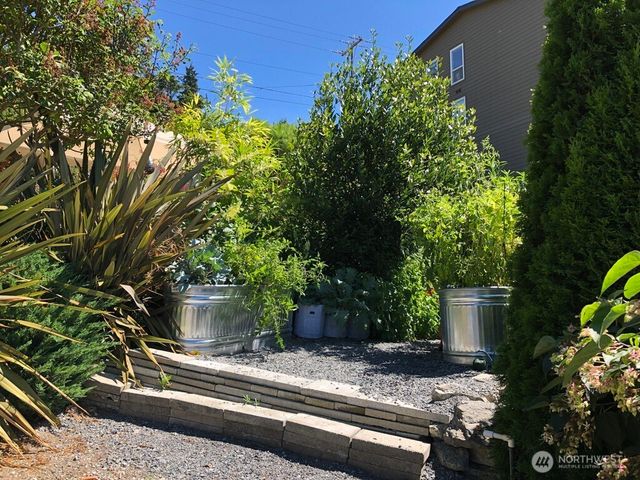 2801 14th Avenue W, Seattle, WA 98119