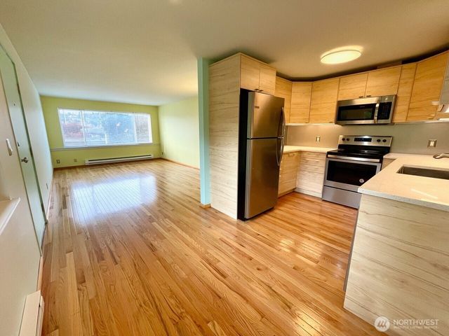 2801 14th Avenue W, Seattle, WA 98119