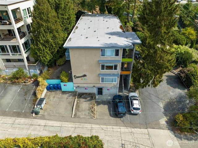 2801 14th Avenue W, Seattle, WA 98119