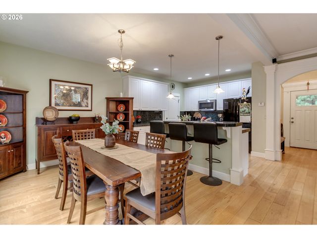9130 N SENECA St, Portland, OR 97203