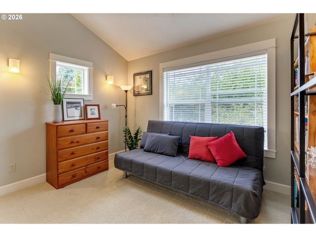 9130 N SENECA St, Portland, OR 97203