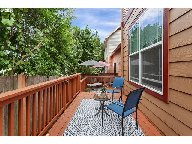 9130 N SENECA St, Portland, OR 97203