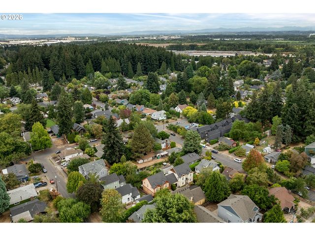 9130 N SENECA St, Portland, OR 97203