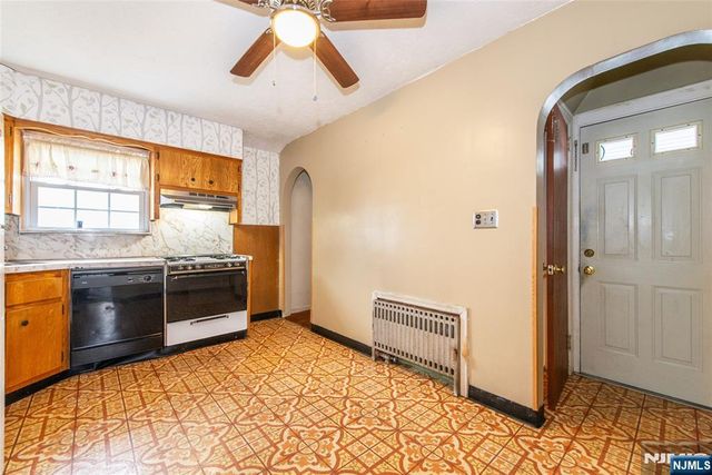 15 Passaic Avenue, Woodland Park, NJ 07424