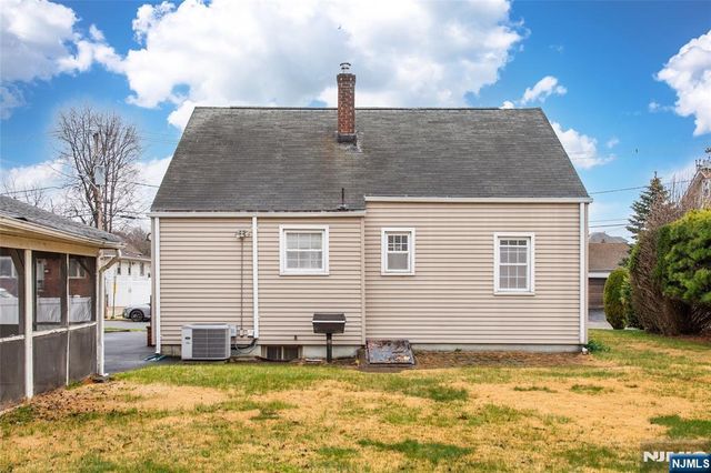 15 Passaic Avenue, Woodland Park, NJ 07424