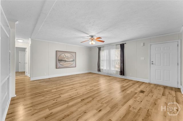 1093 Lawrence Church Road, Pembroke, GA 31321