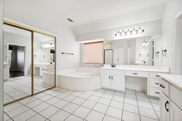 3100 Green Hollow Court, Highland Village, TX 75077