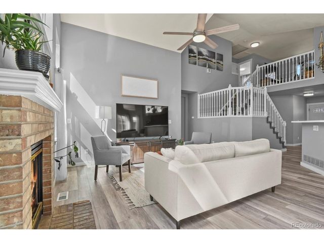 4234 W 61st Pl, Arvada, CO 80003