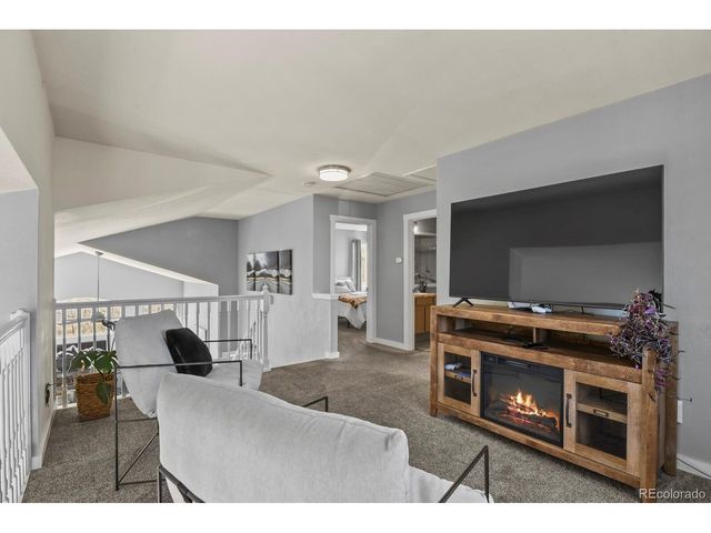 4234 W 61st Pl, Arvada, CO 80003