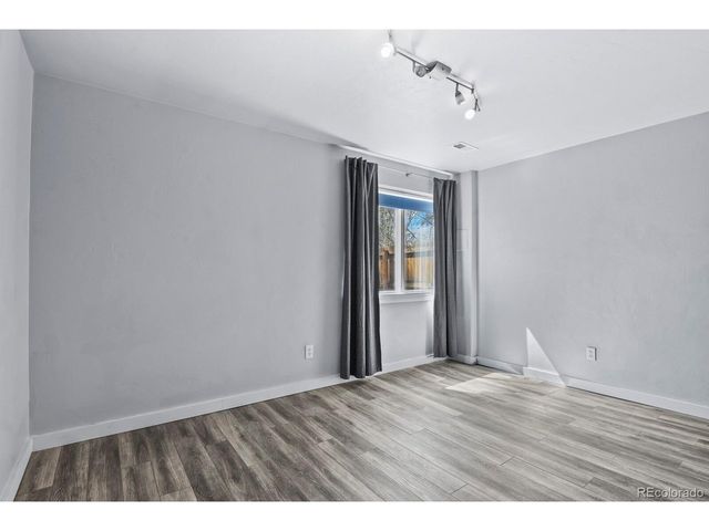 4234 W 61st Pl, Arvada, CO 80003