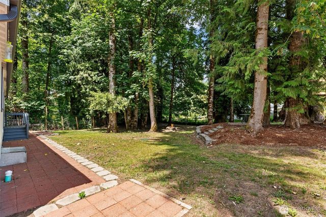 41675 S Shore Dr, Concrete, WA 98237