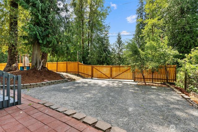 41675 S Shore Dr, Concrete, WA 98237
