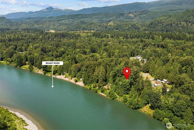 41675 S Shore Dr, Concrete, WA 98237