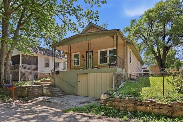 1436 S 39th Street, Kansas City, KS 66106