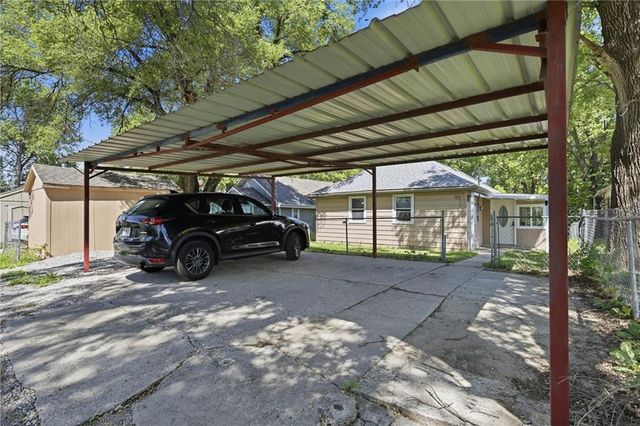 1436 S 39th Street, Kansas City, KS 66106