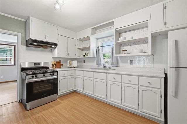1436 S 39th Street, Kansas City, KS 66106