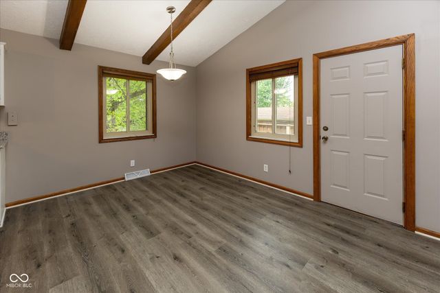 8203 Laura Lynne Lane, Indianapolis, IN 46217