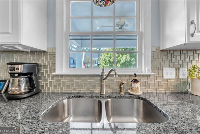 579 Village Road, Madison, GA 30650