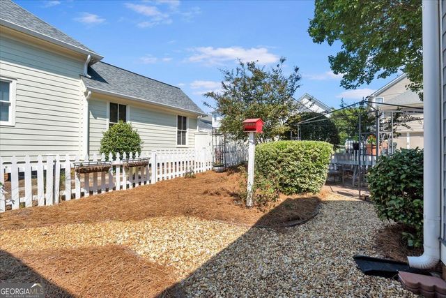 579 Village Road, Madison, GA 30650