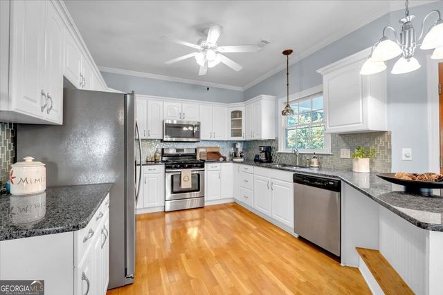 579 Village Road, Madison, GA 30650