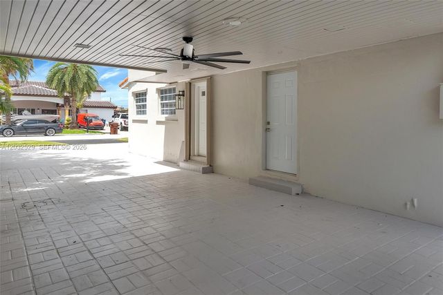 424 W 13th Street, Hialeah, FL 33010