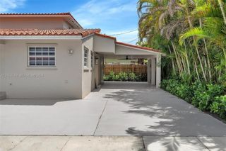 424 W 13th Street, Hialeah, FL 33010