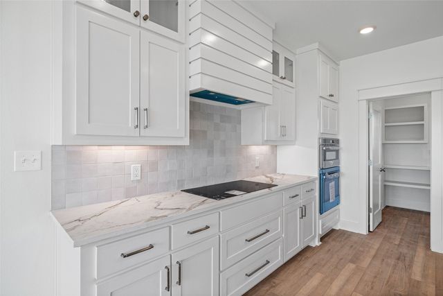 4406 Colony Road, Granbury, TX 76048
