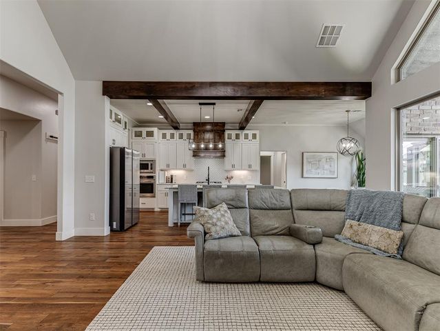 13204 Knight Island Drive, Oklahoma City, OK 73142