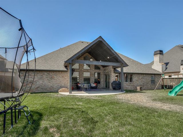 13204 Knight Island Drive, Oklahoma City, OK 73142