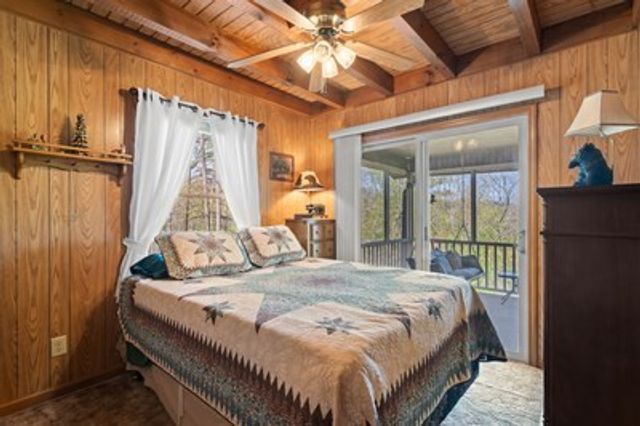 1227 Village Road, Murphy, NC 28906