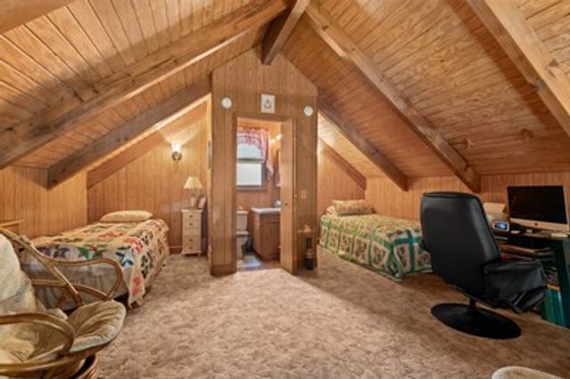 1227 Village Road, Murphy, NC 28906
