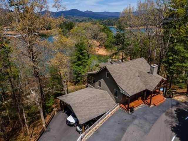 1227 Village Road, Murphy, NC 28906